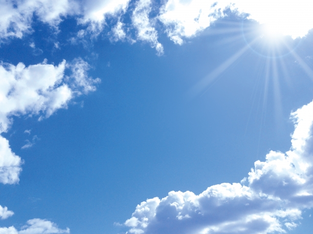 梅雨から夏にかけては髪への悩みが増える時期